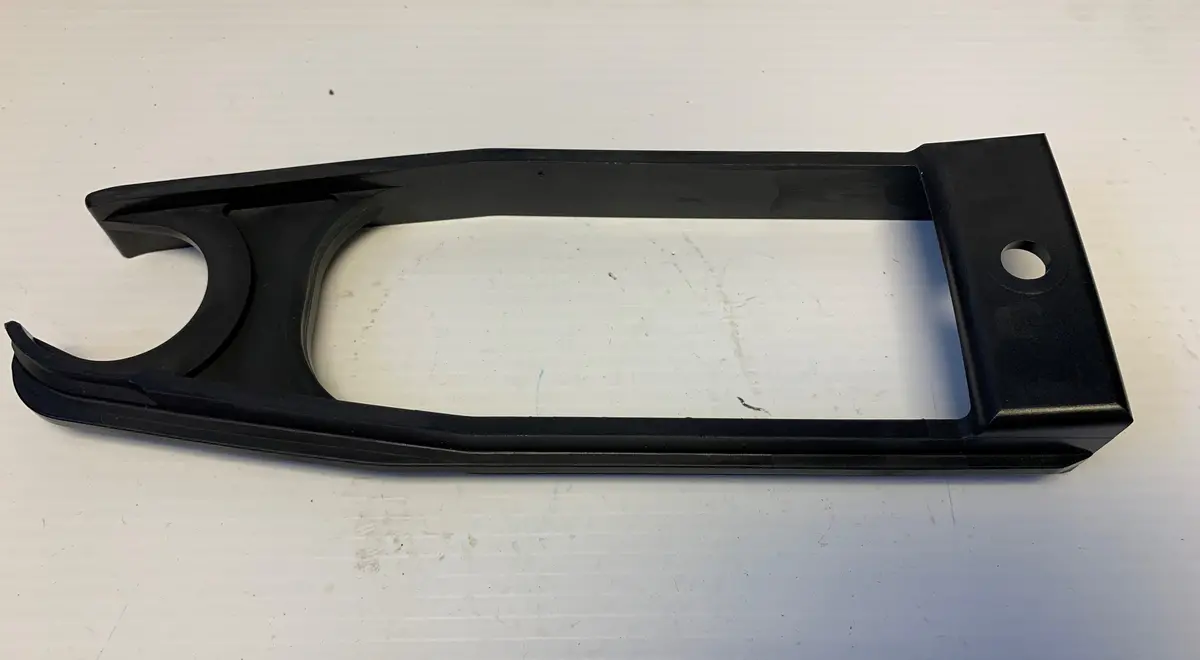 Yzf R6 Chain Guard Seal 1