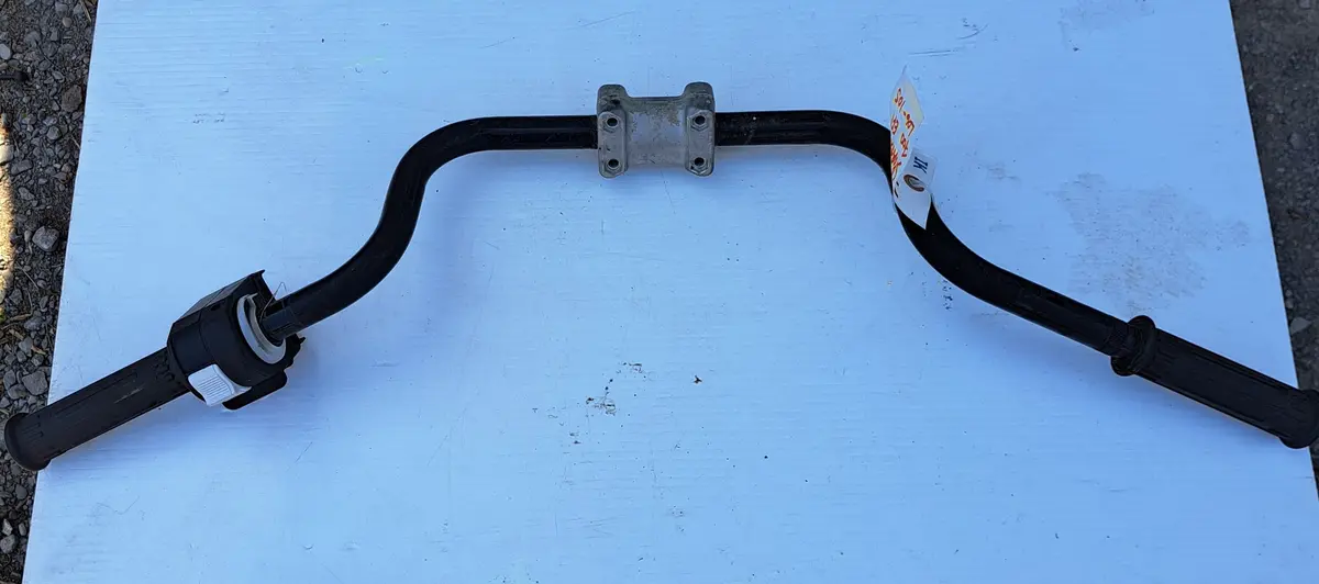 Sportsman 700 Handlebars And Left Switch 1