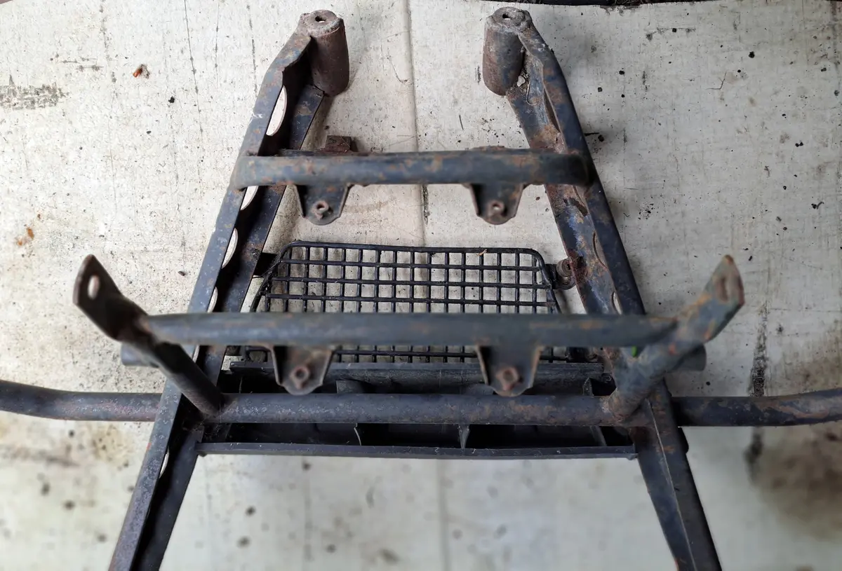 Lt300 Front Brush Guard Bumper Grip 1