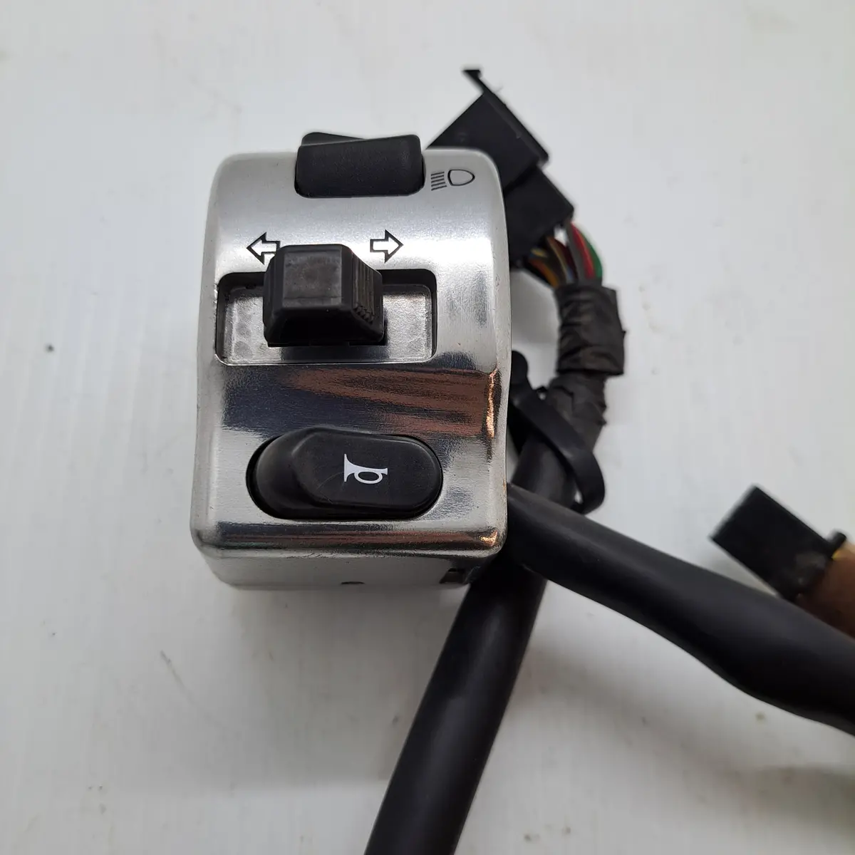 Vulcan 1500 Left Handlebar Switch 1