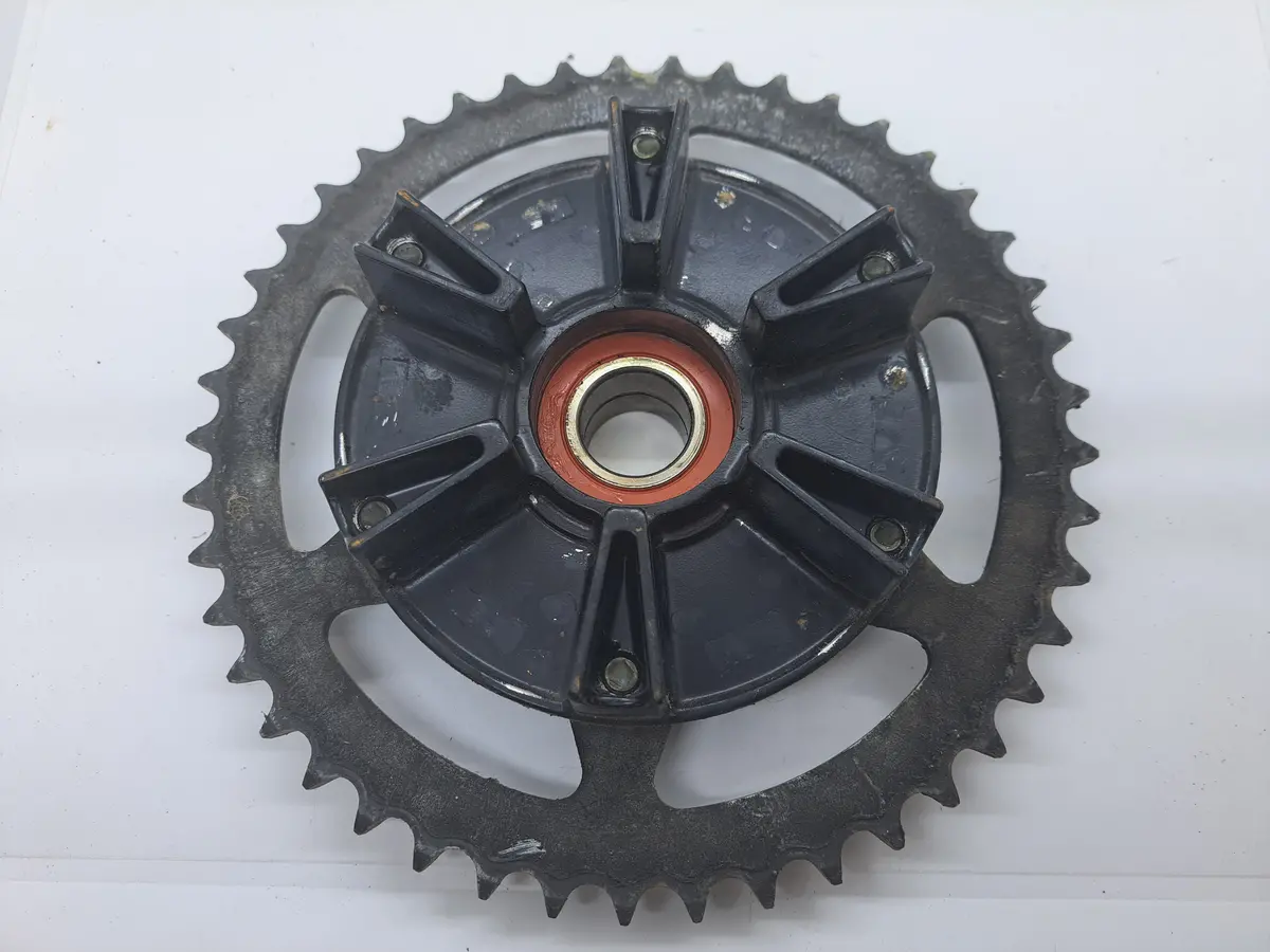 Yzf-R1 R6 Rear Clutch Hub W Sprocket 1