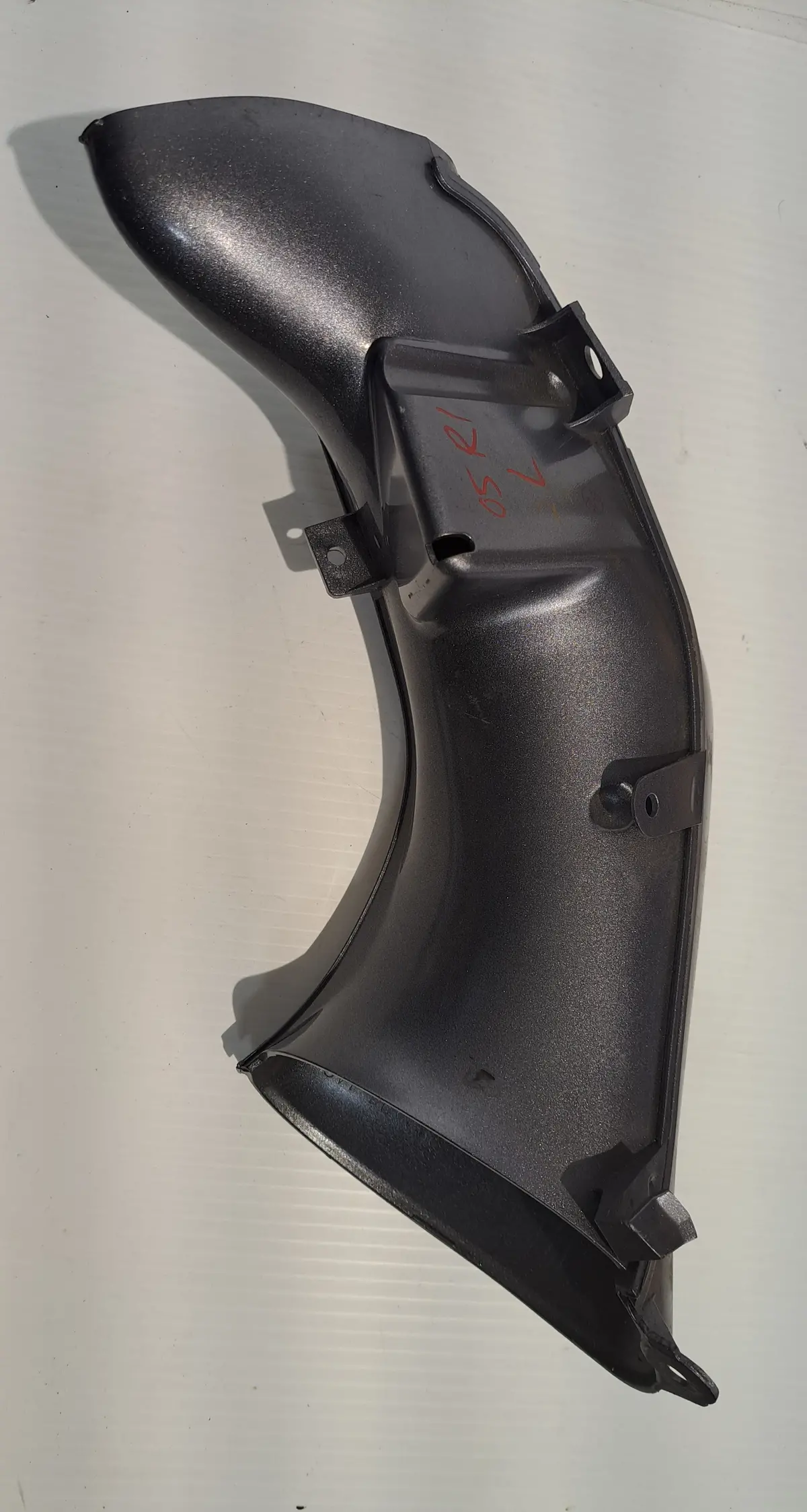 R1 Left Air Duct 1 1