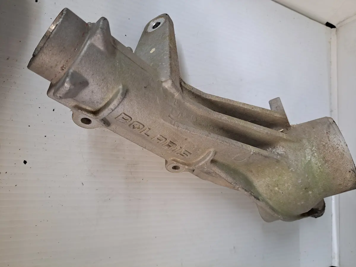 Sportsman Front Left Hubstrut 1