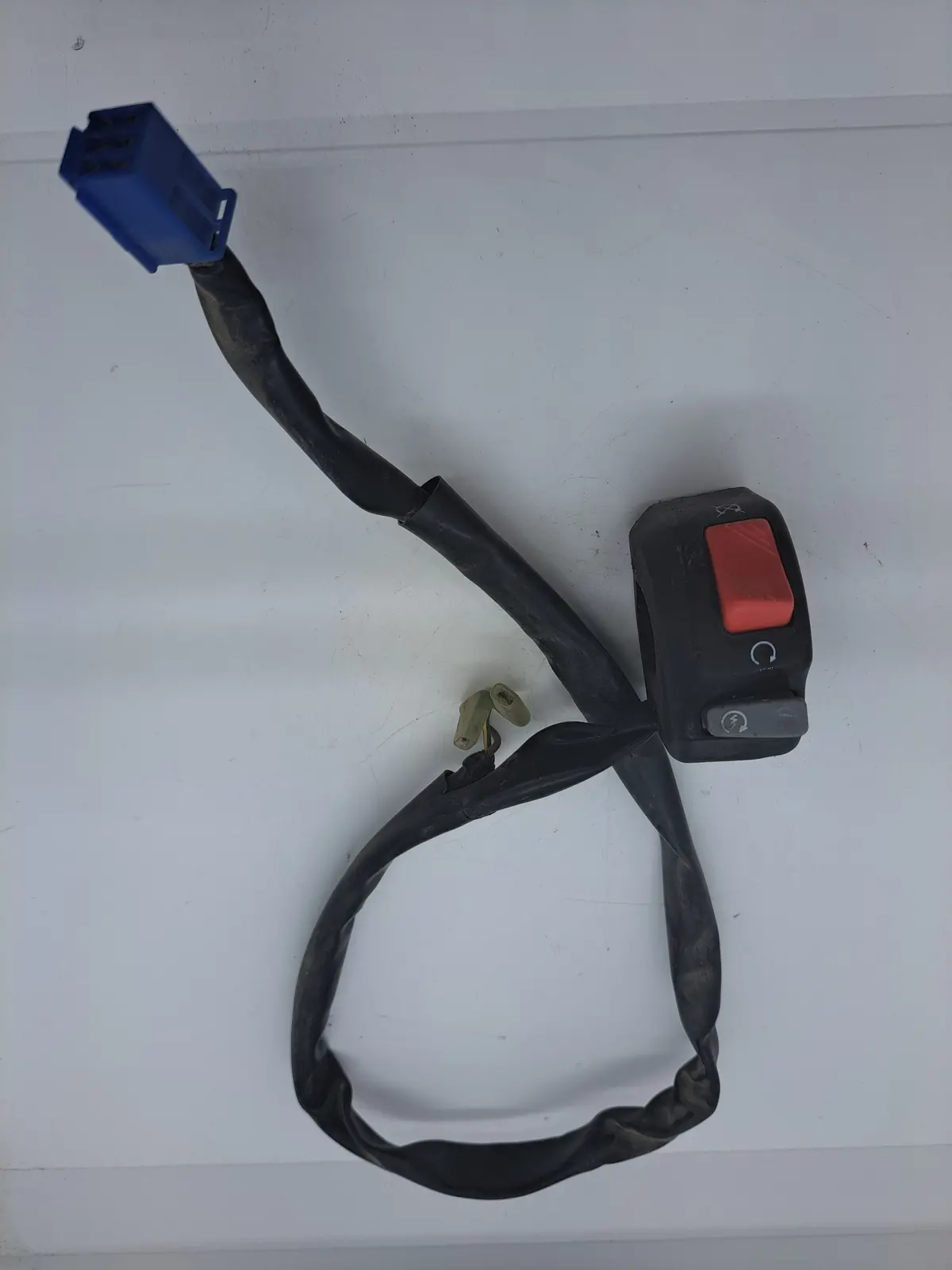 Yzf-R1 Right Handlebar Switch 1