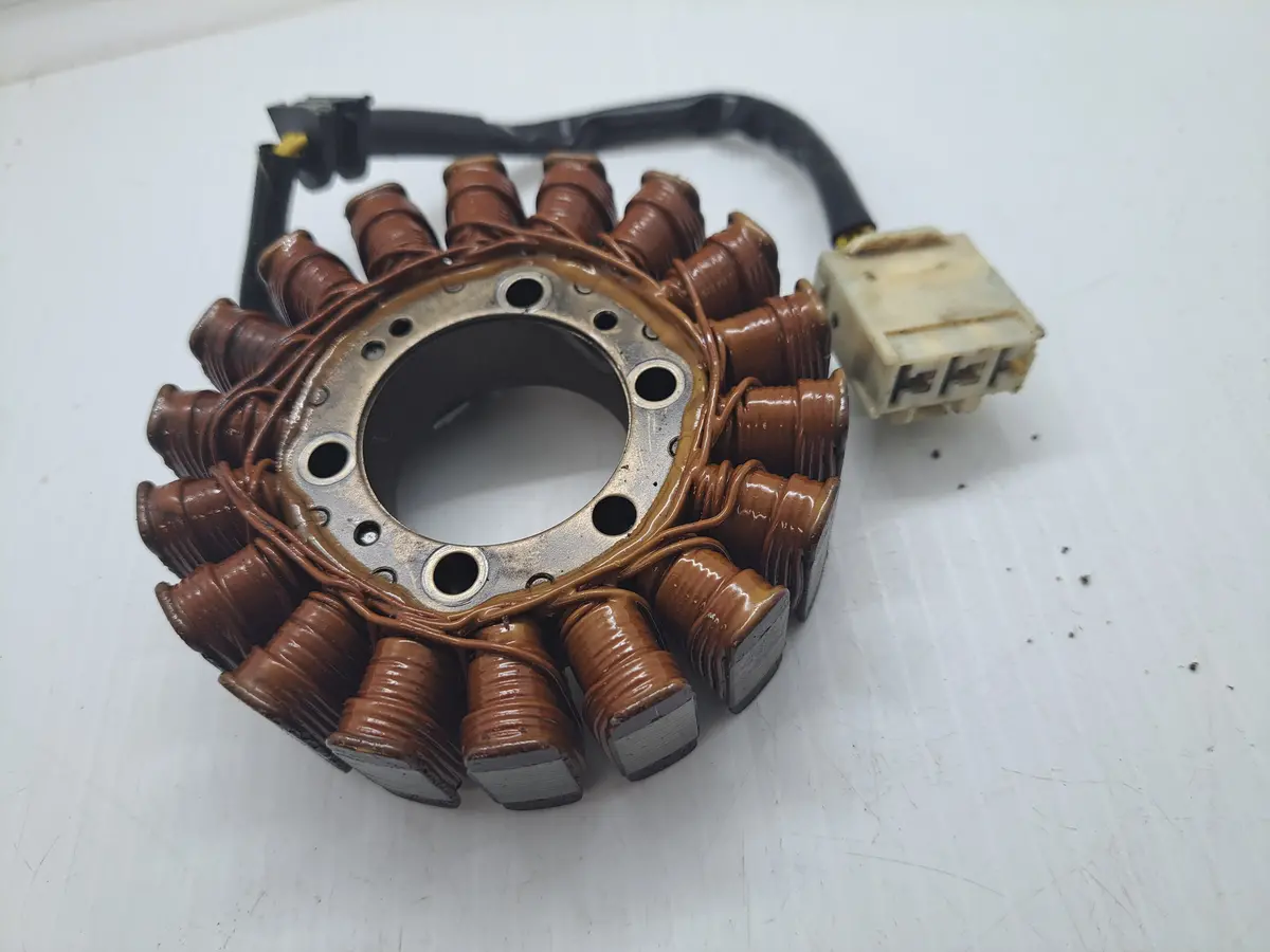 2005 Cbr600rr Stator 1