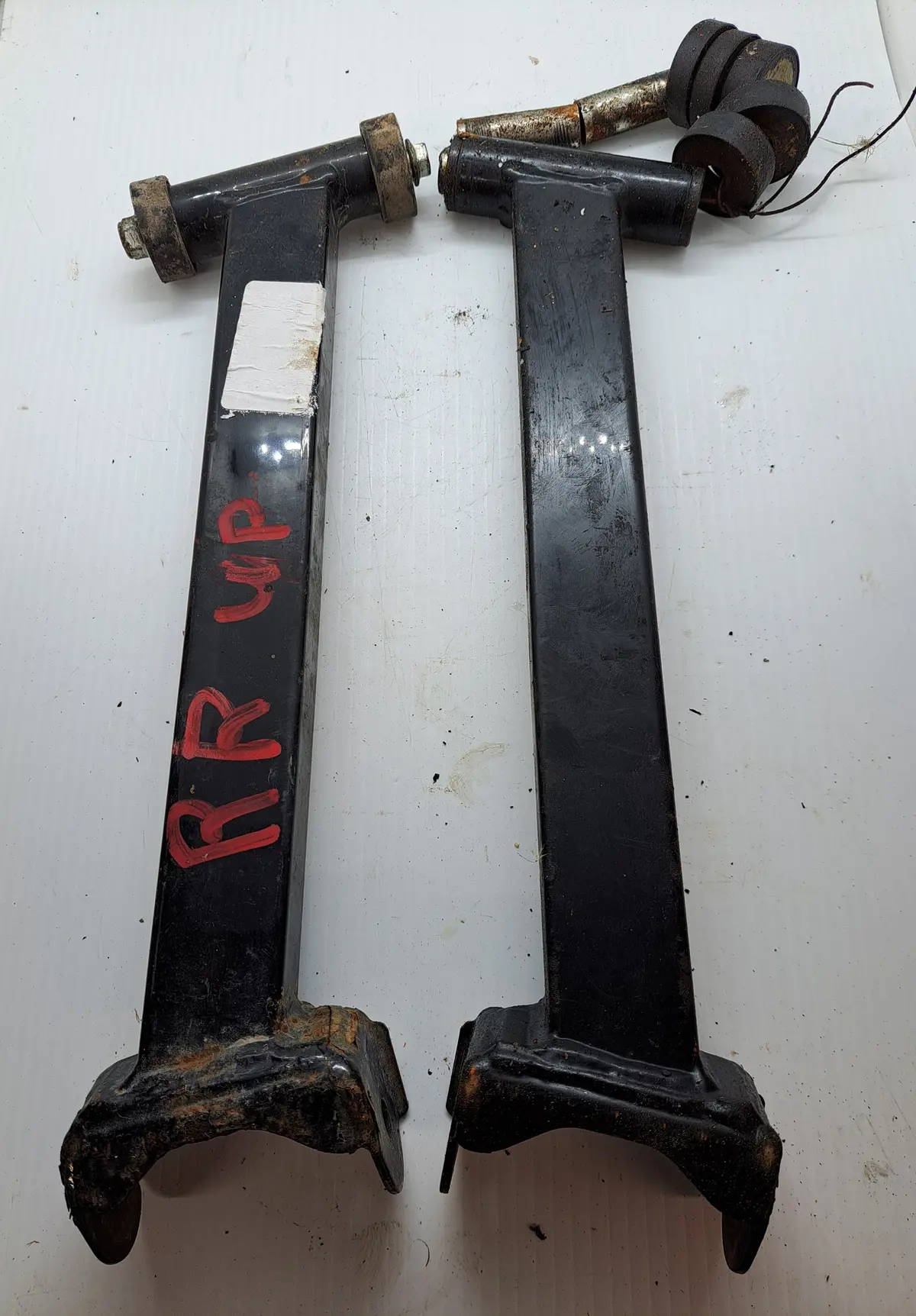 King Quad Rear Suspension Upper Arms 1