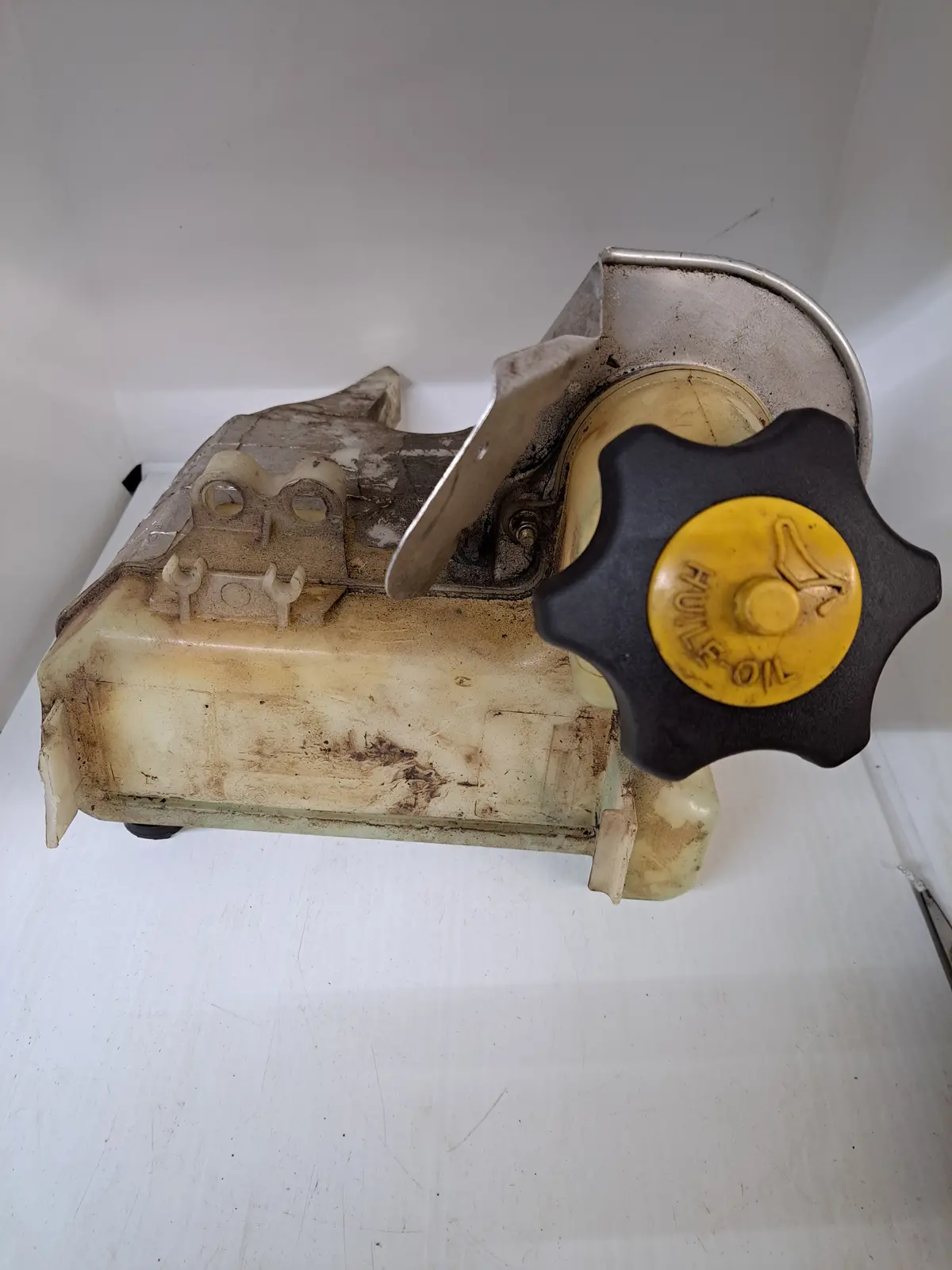 Skidoo Oil Tank 519000049 1