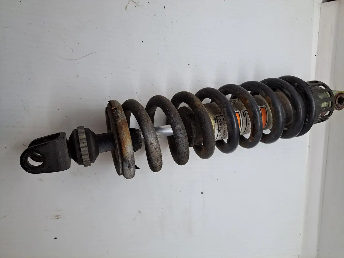 Yzf600r Rear Shock 1
