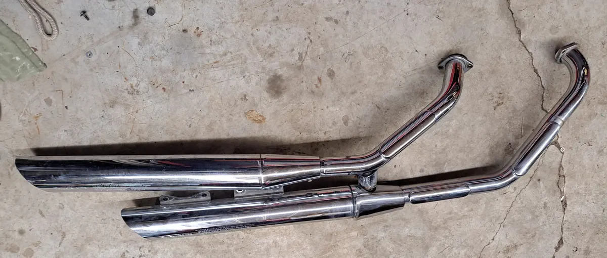 Suzuki Blvd M50 Exhaust Mufflers 1