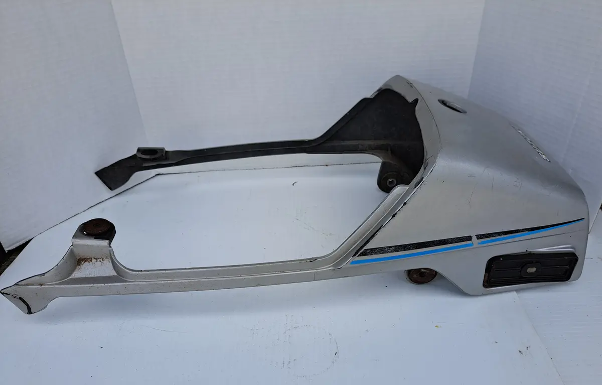 Gs650e Rear Seat Cowl Cover 1