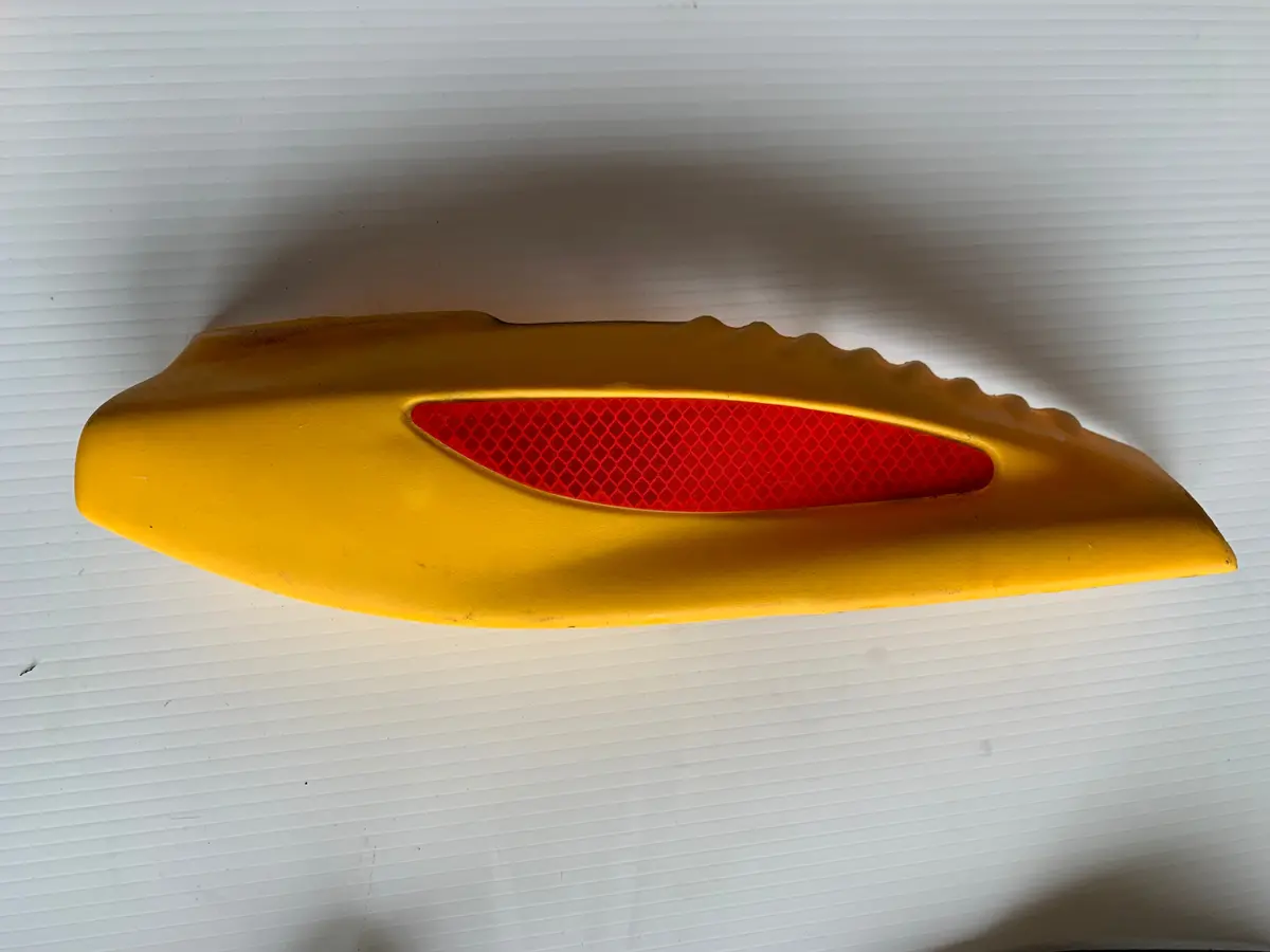 Skidoo Mach Z Right Bumper Cap 1