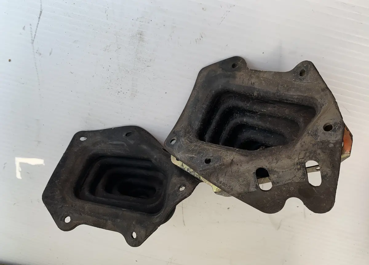 Skidoo Tie Rod Caps 1