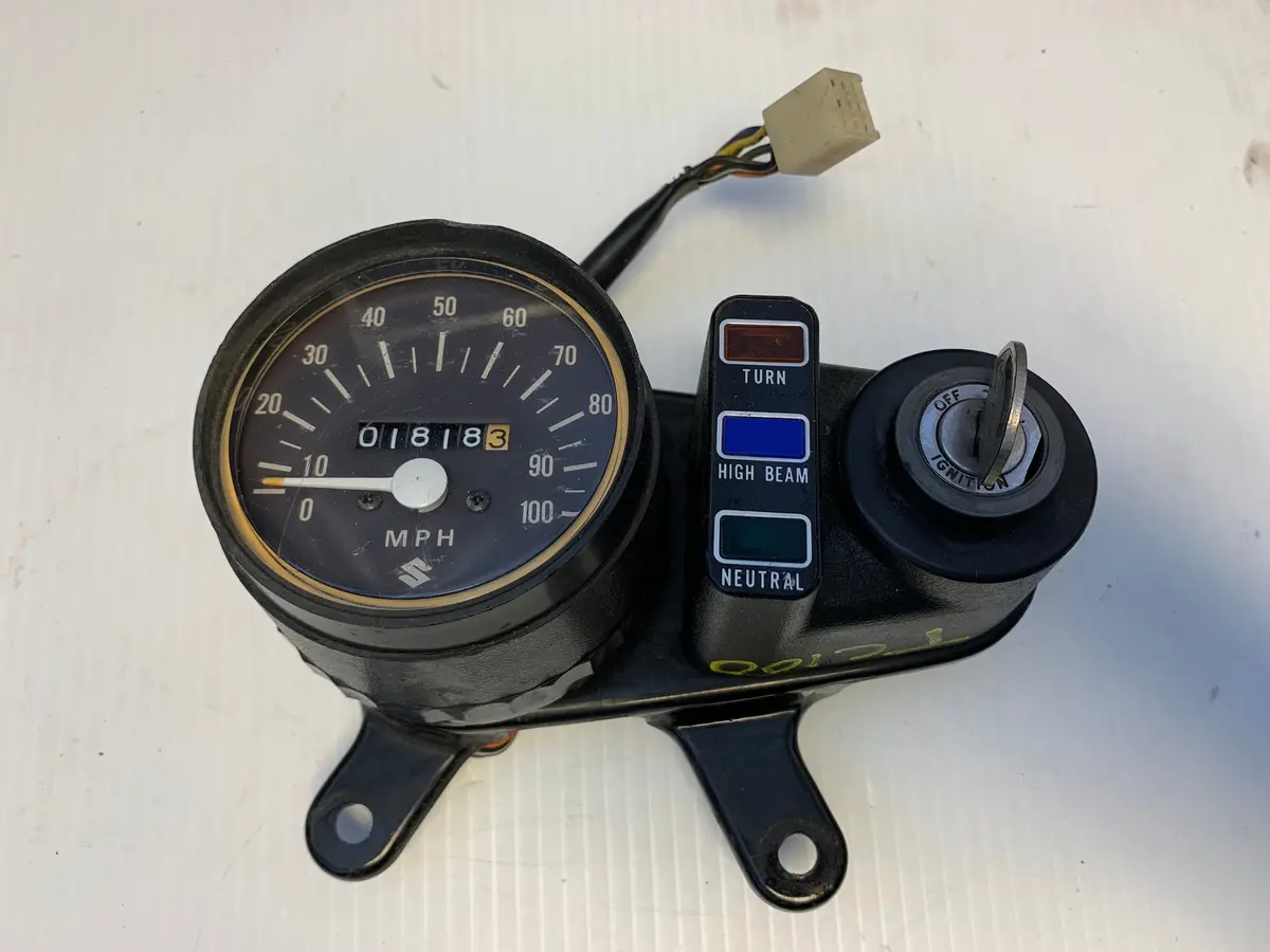 Tc100 Speedo With Ignition Switch 1
