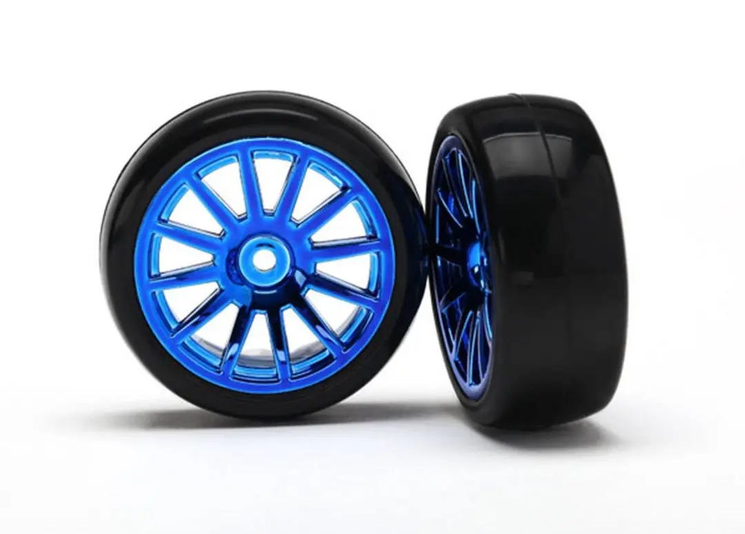 7573R Traxxas Tires & Wheels, Assembled, Glued (12-Spoke Blue) 1