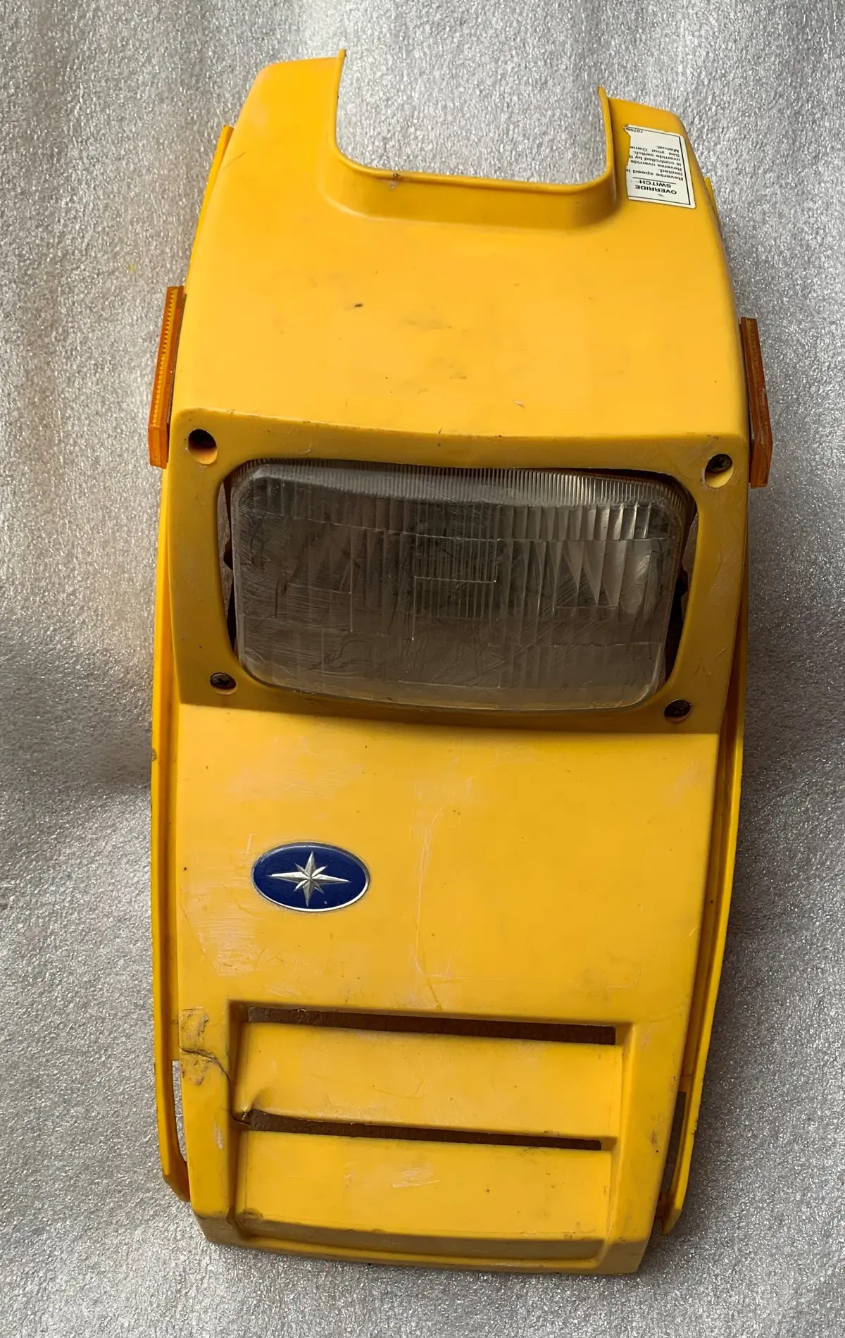 Trailboss Headlight And Cover 1