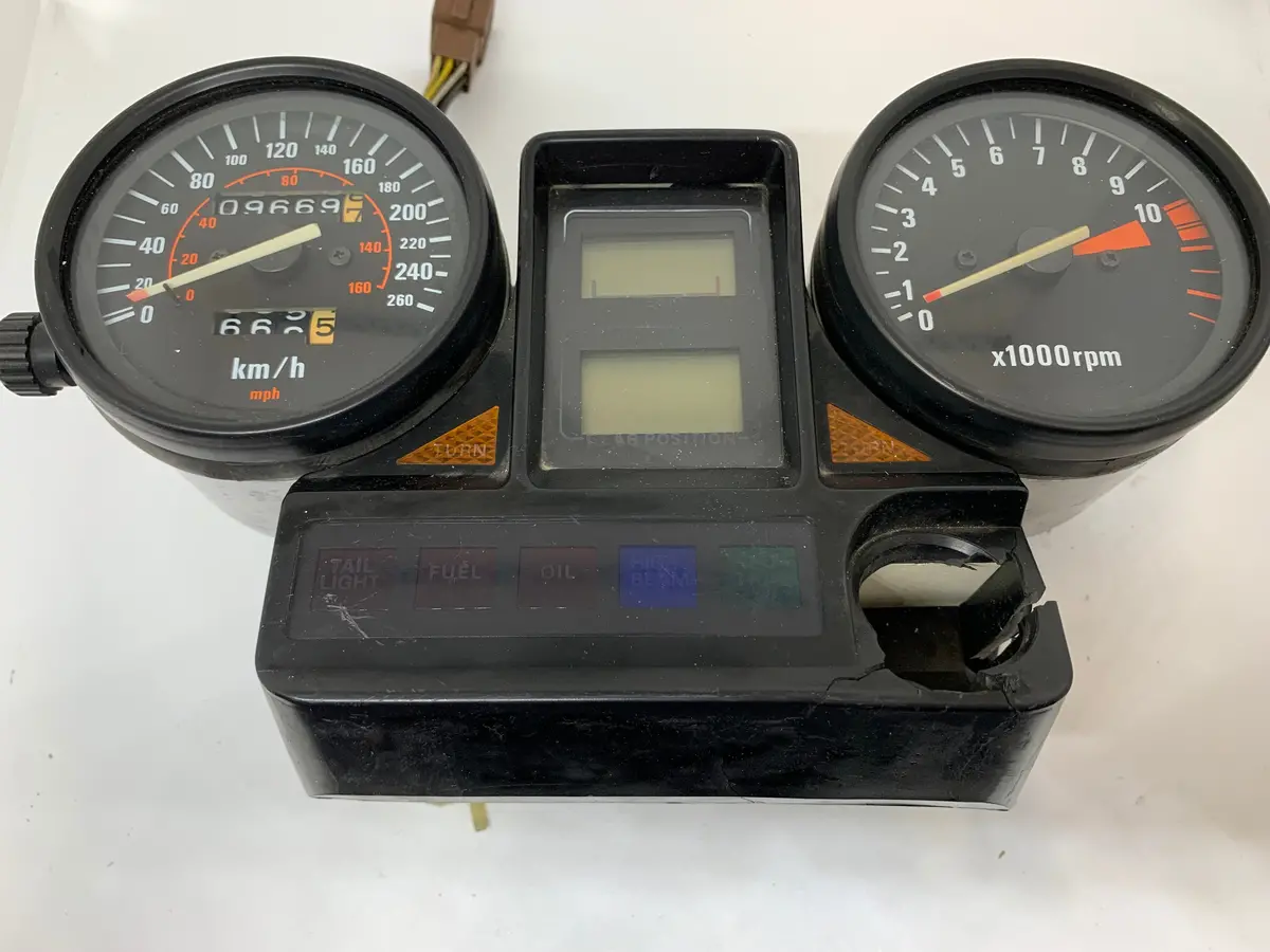 Honda V65 Magna Gauges 1