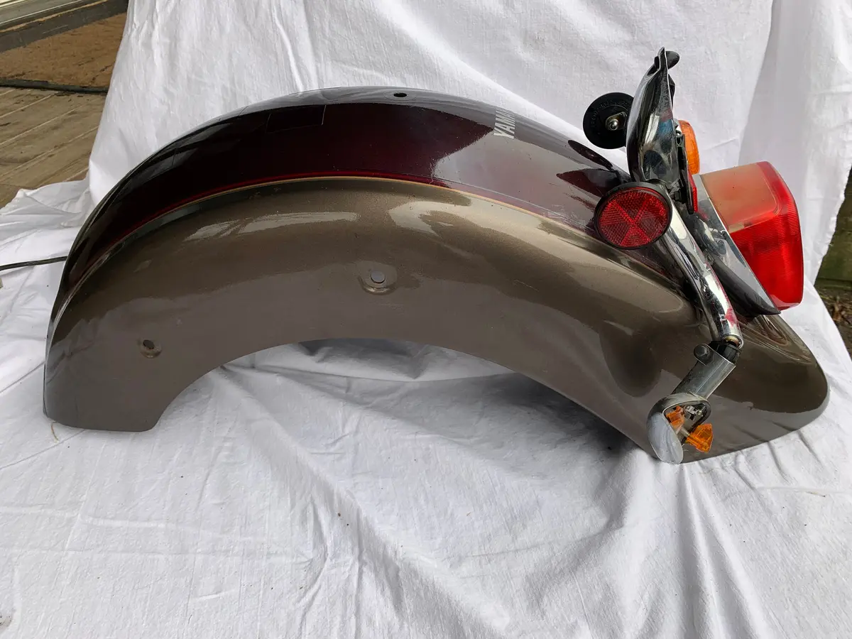 V-Star 1100 Rear Fender Brown 1