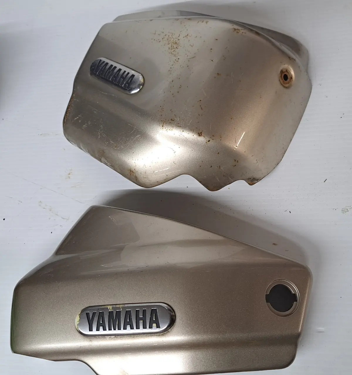 V-Star 1100 Side Covers 1