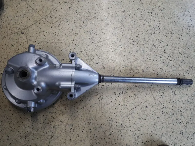 V-Star 1100 Rear Axle Gear Case Assy 1