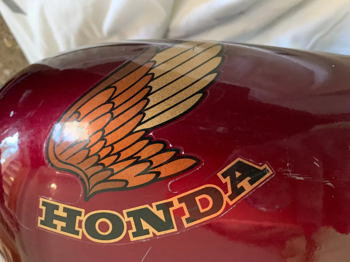 1983 Vt750 Shadow Gas Tank 1