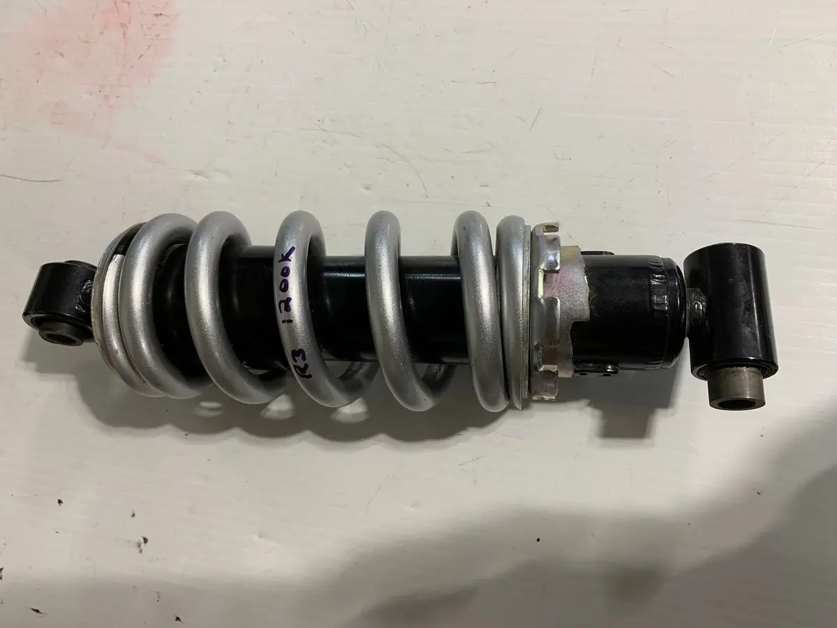 Yamaha Yzfr3 Rear Shock 1