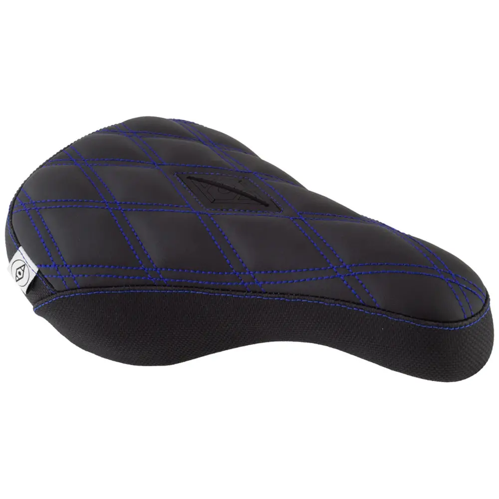 Alienation Gripper Saddle 3